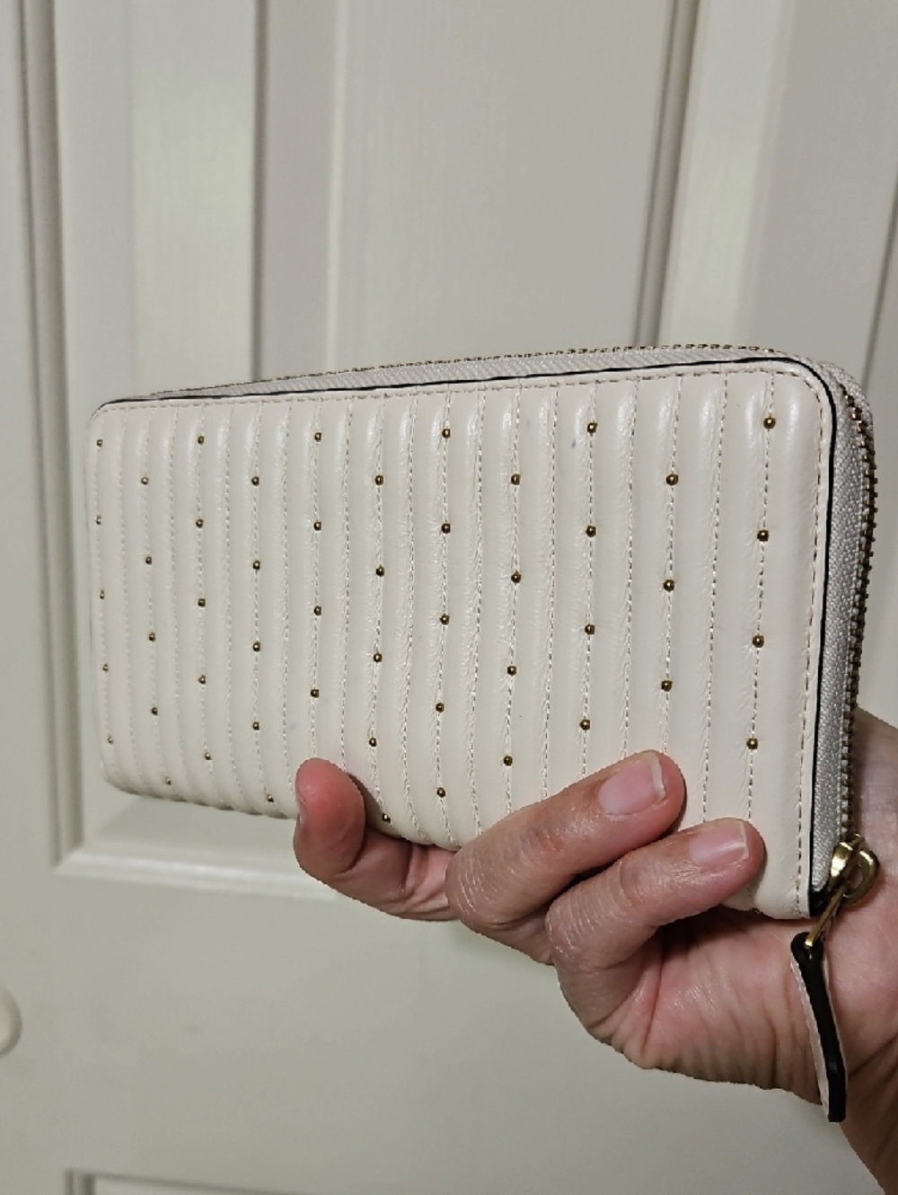 Coach NWOT Studded Quilted Long Zip Wallet - Picture 2 of 9